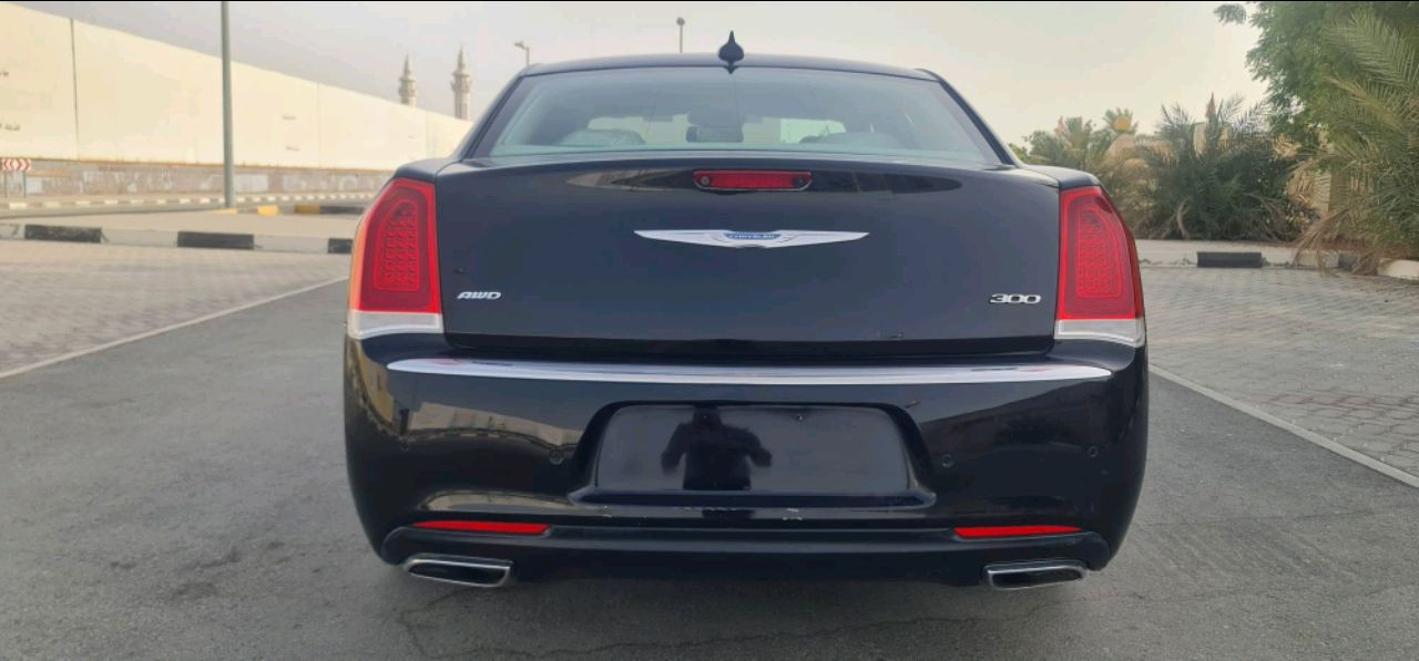 Chrysler 300M/300C - Image 10