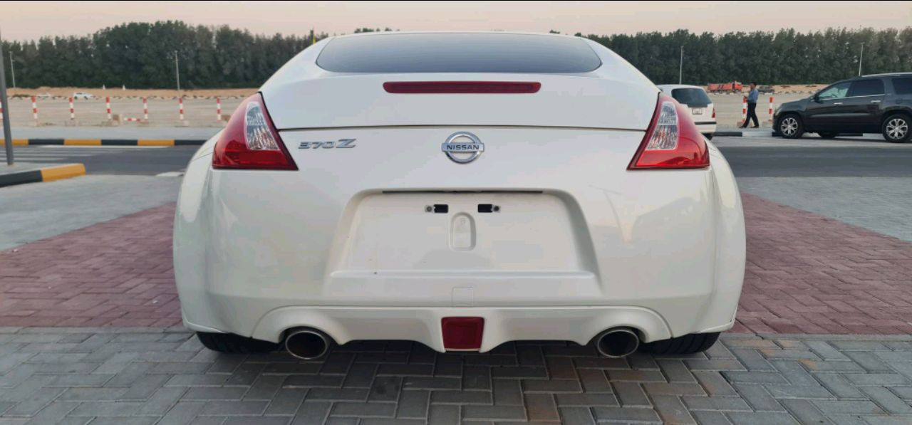Nissan 370z - Image 5
