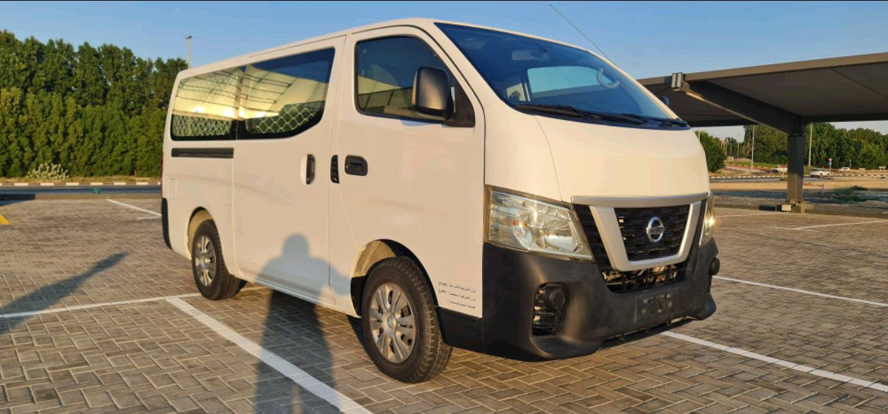 Nissan Urvan - Image 5