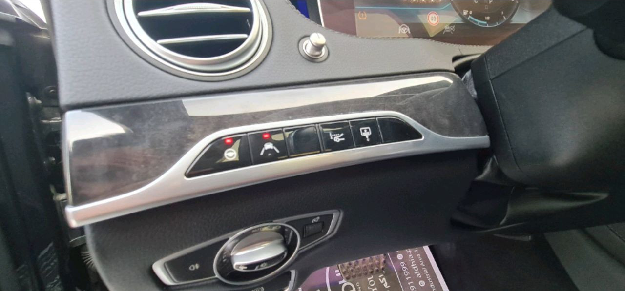 Mercedes Benz S-Class - Image 11
