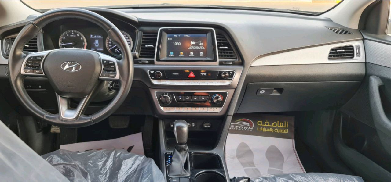 Hyundai Sonata - Image 8