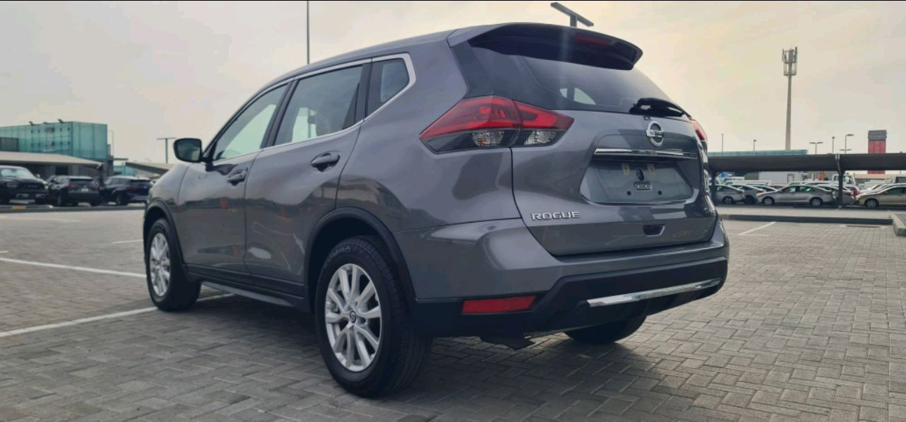 Nissan Rogue - Image 6