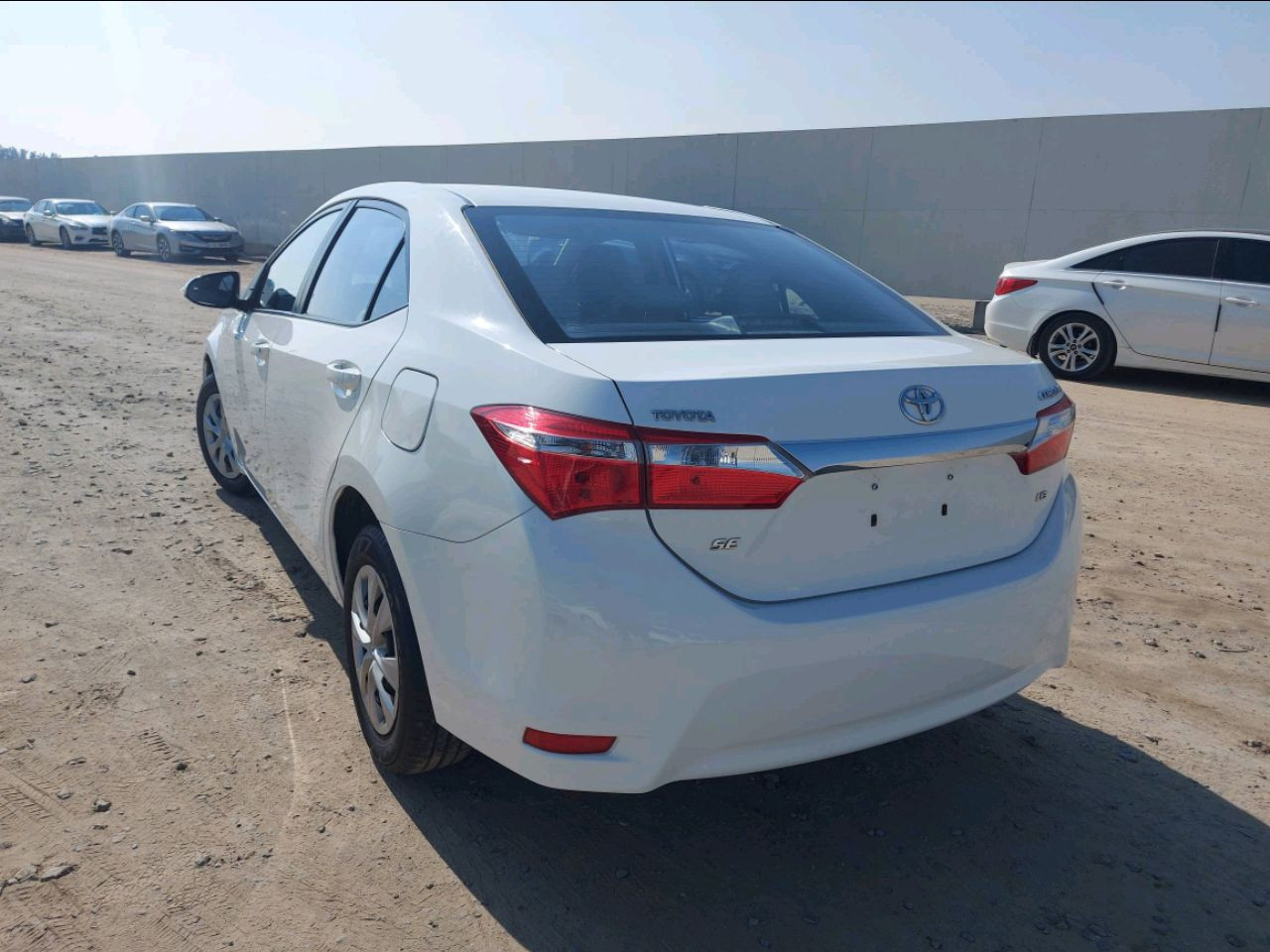 Toyota Corolla - Image 2
