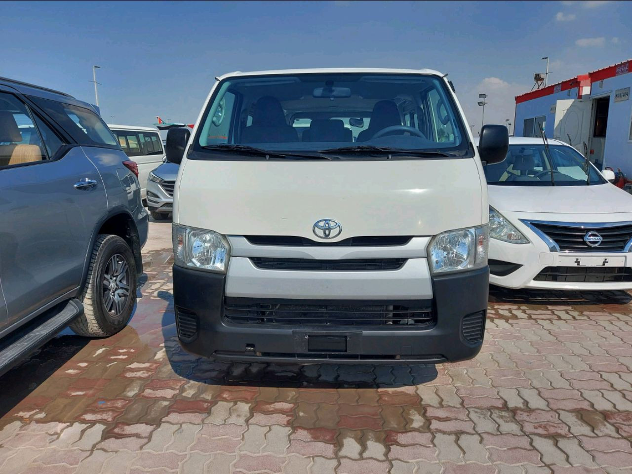Toyota Hiace - Image 5
