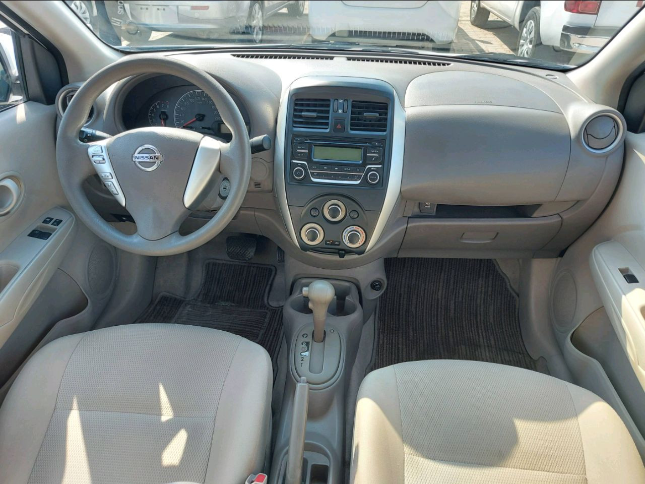 Nissan Sunny - Image 6