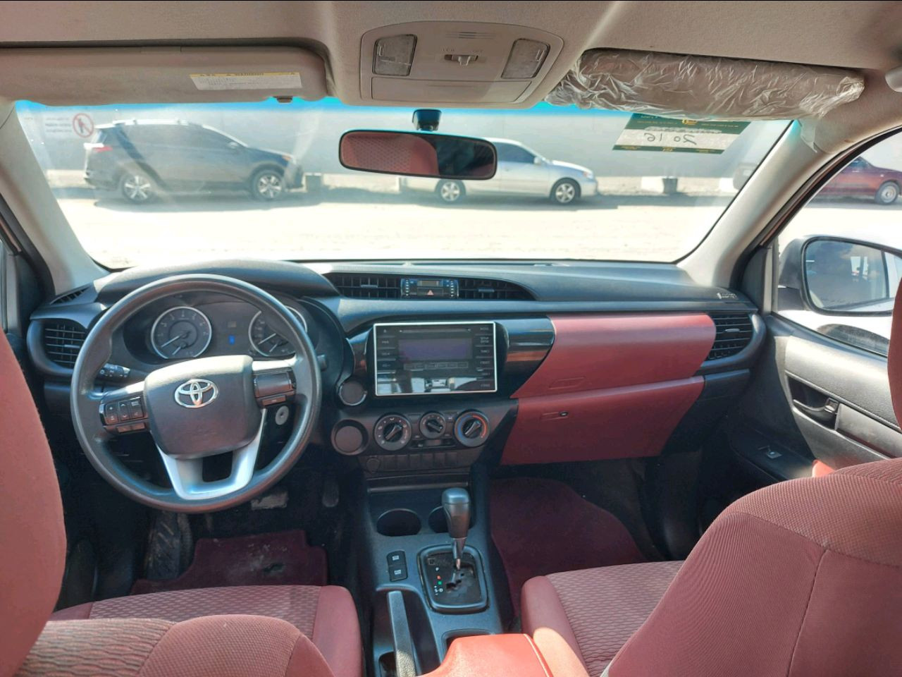 Toyota Hilux - Image 6