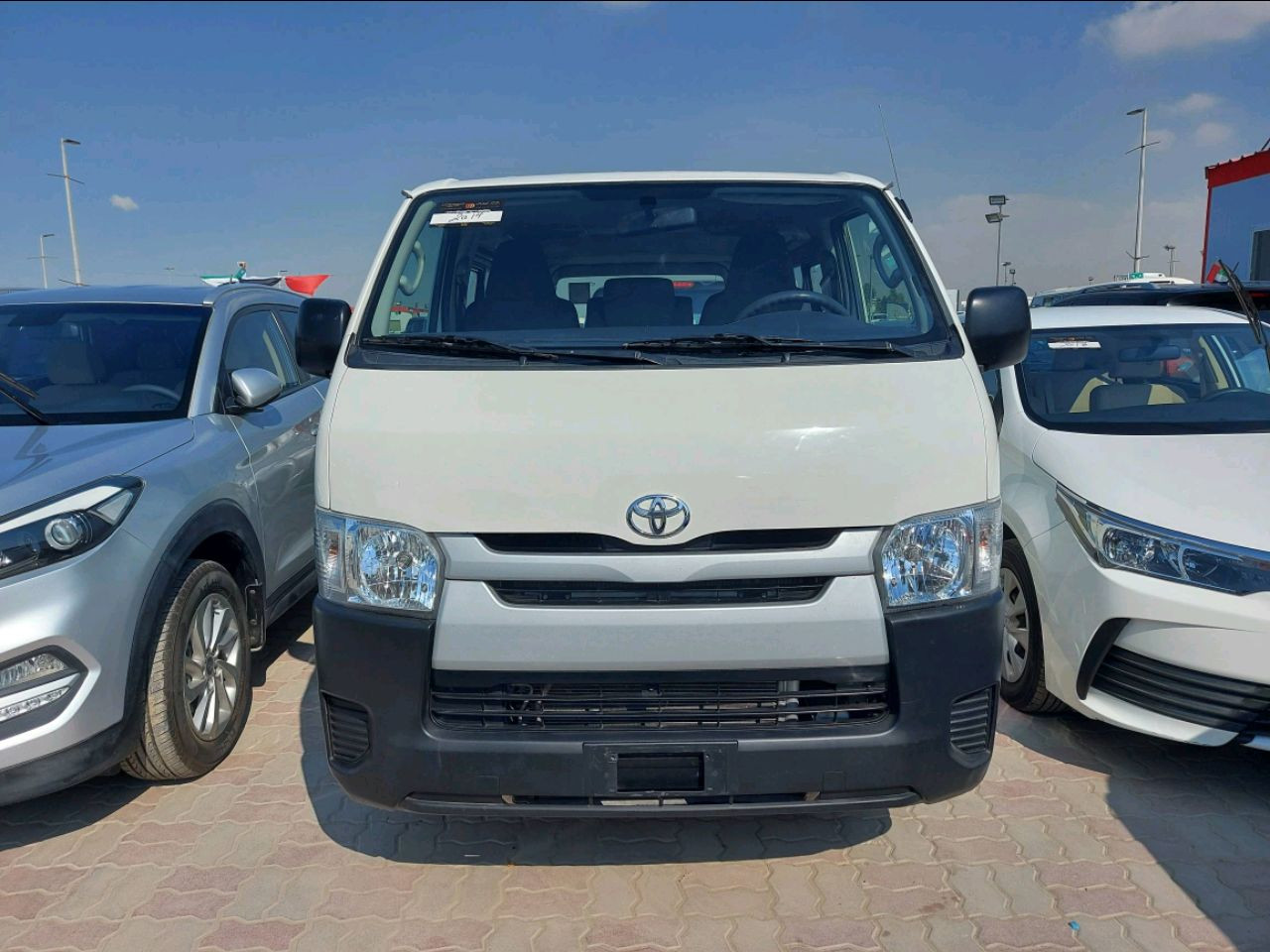 Toyota Hiace - Image 3