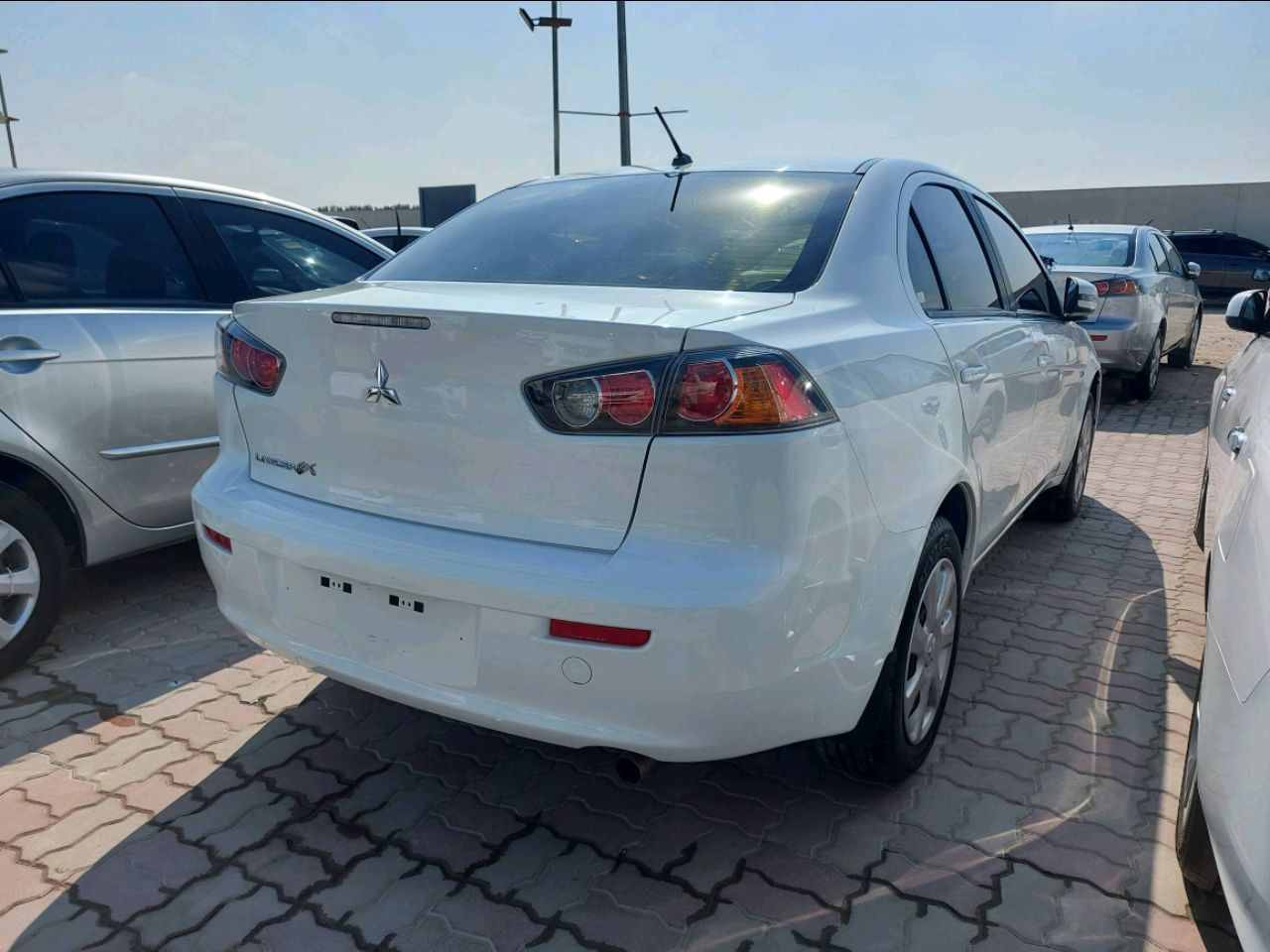 Mitsubishi Lancer - Image 5