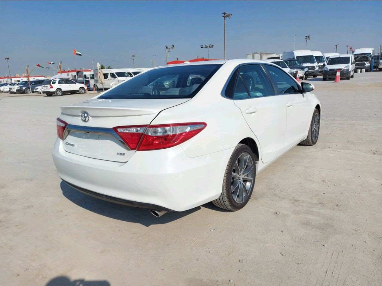 Toyota Camry - Image 3