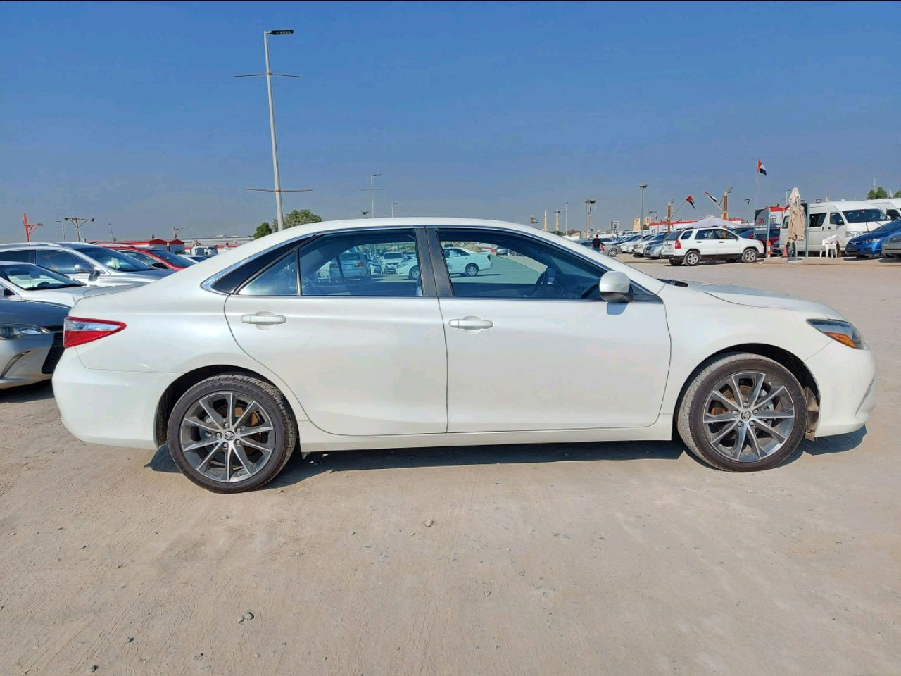Toyota Camry - Image 5