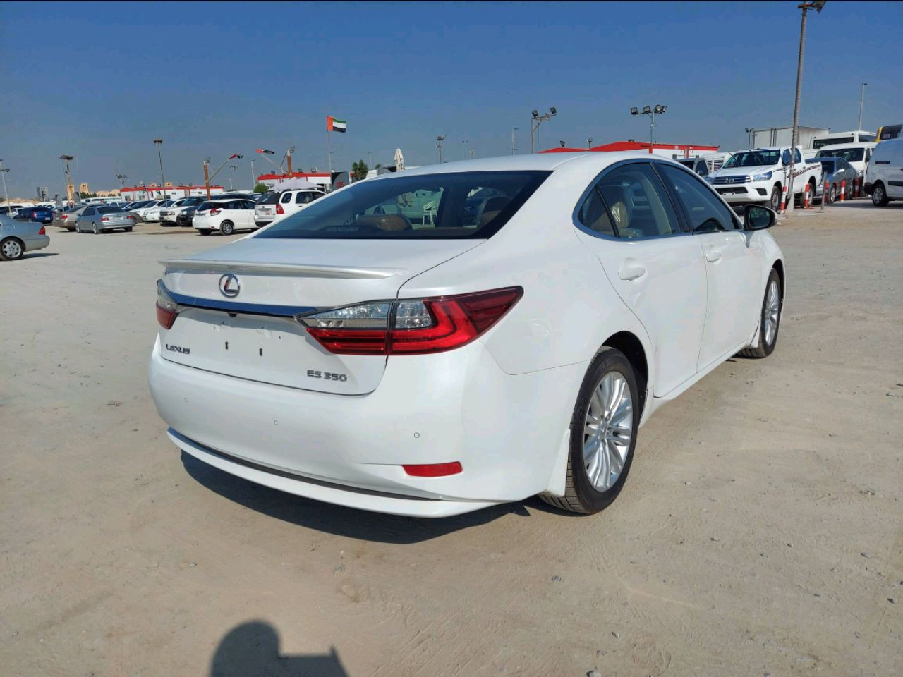 Lexus ES-Series - Image 3