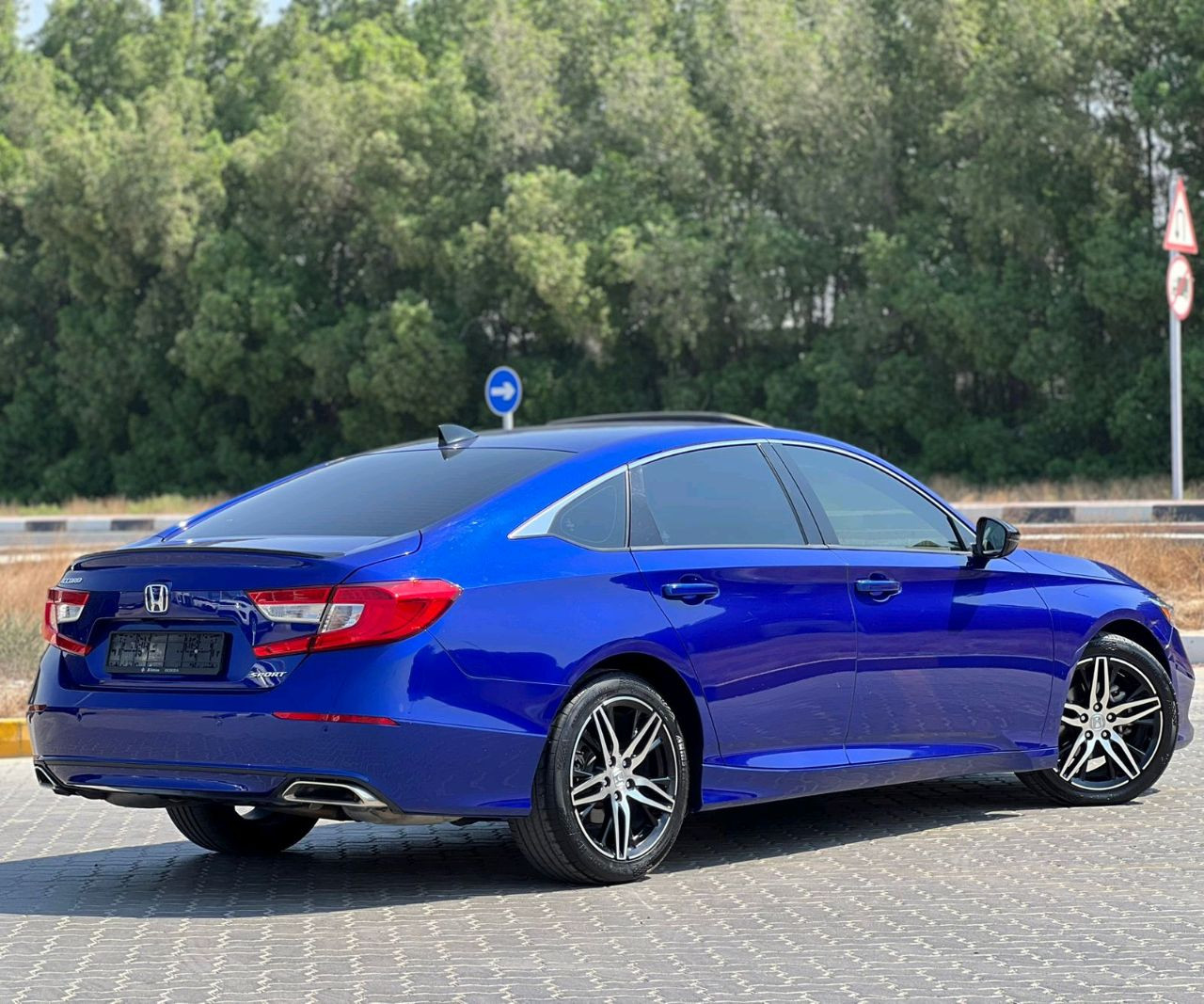 Honda Accord - Image 7