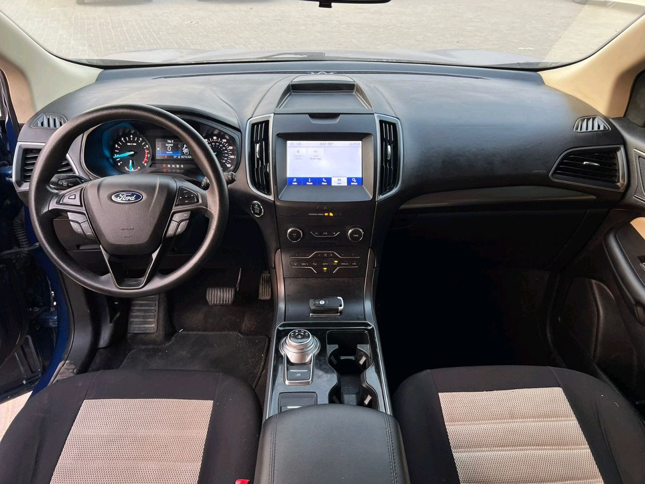 Ford Edge - Image 12