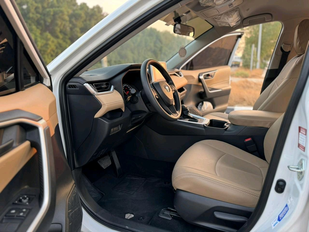 Toyota Rav 4 - Image 5