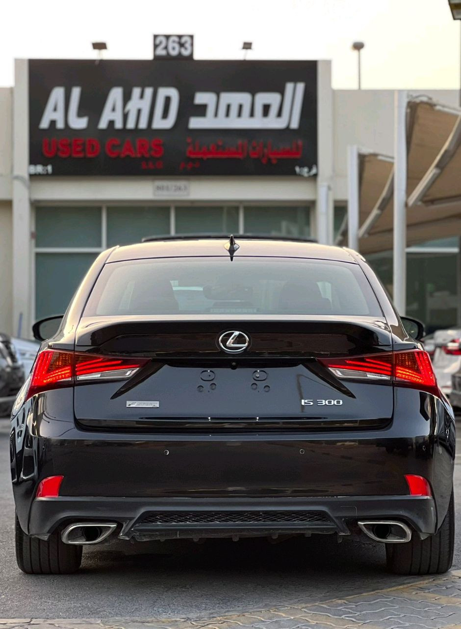 Lexus IS-Series - Image 12