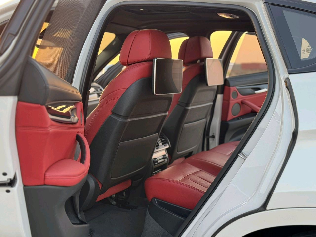 BMW X6 - Image 18
