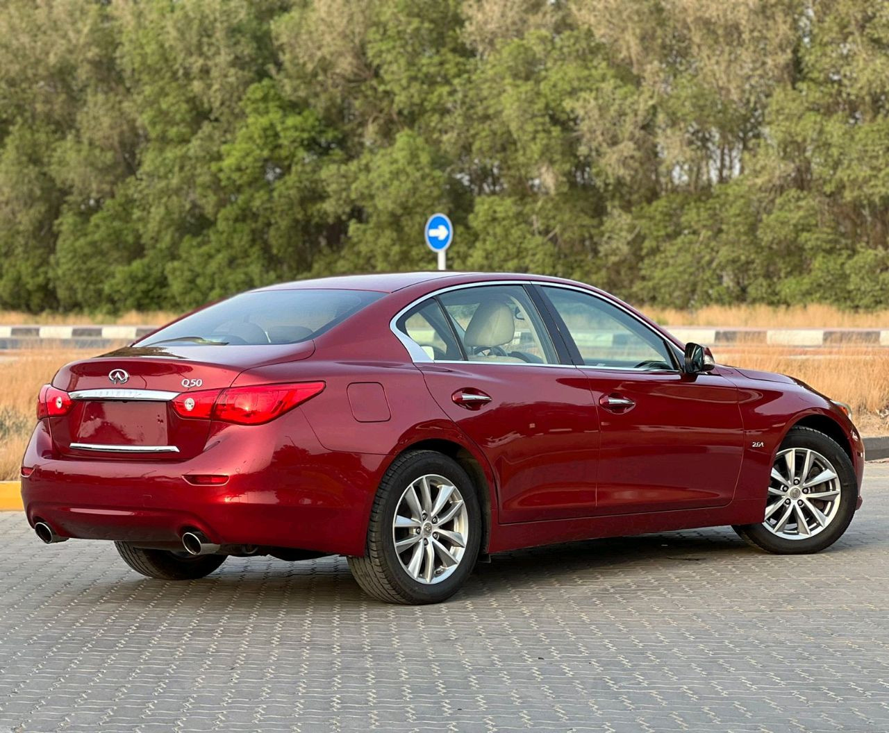 Infiniti Q50 - Image 3