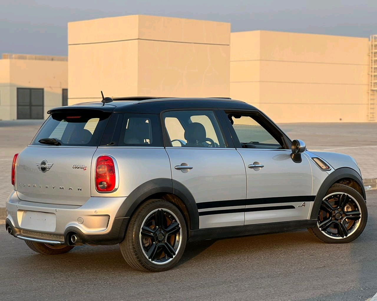 Mini Cooper Country man - Image 8