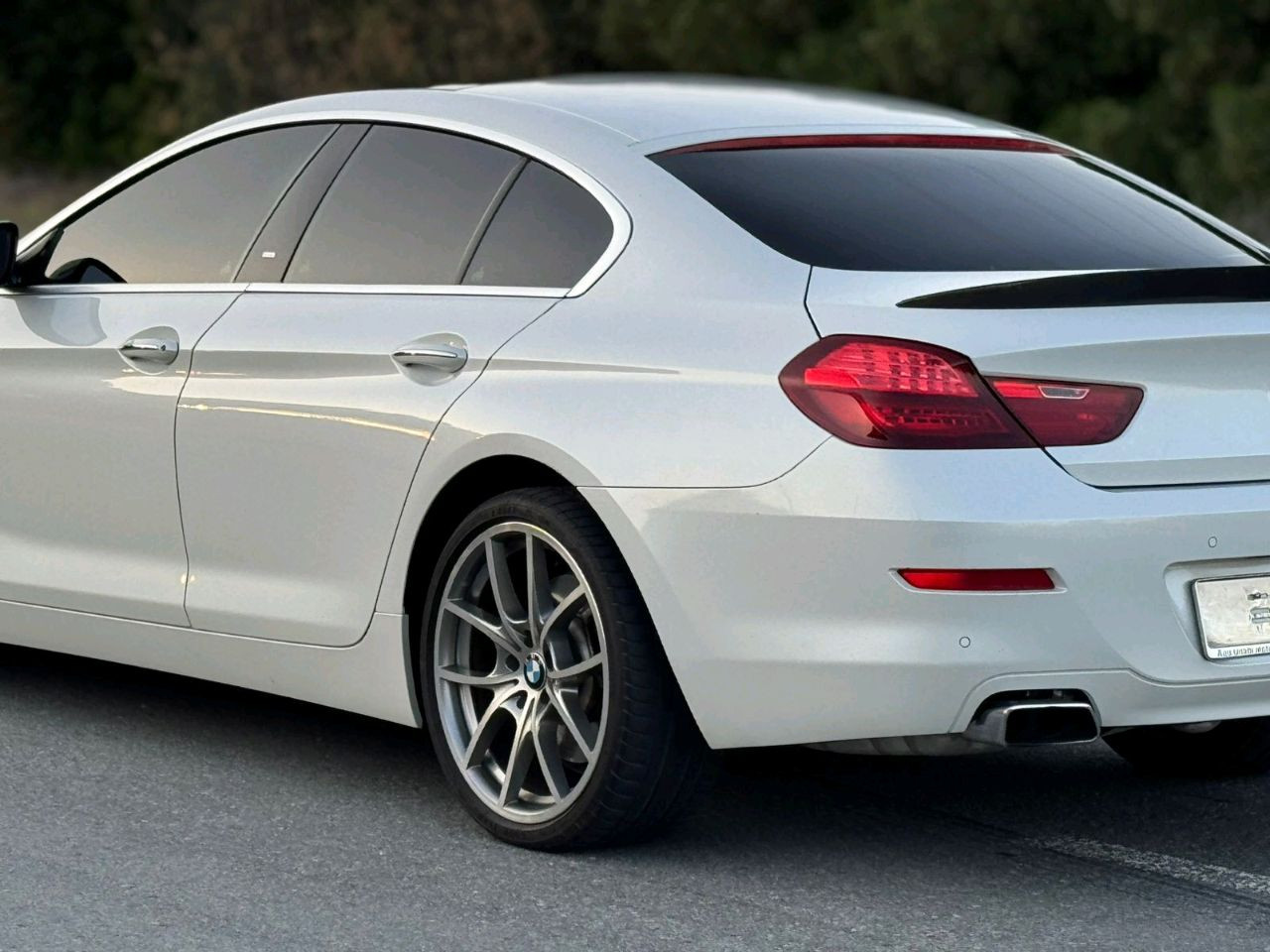 BMW 6-Series - Image 9