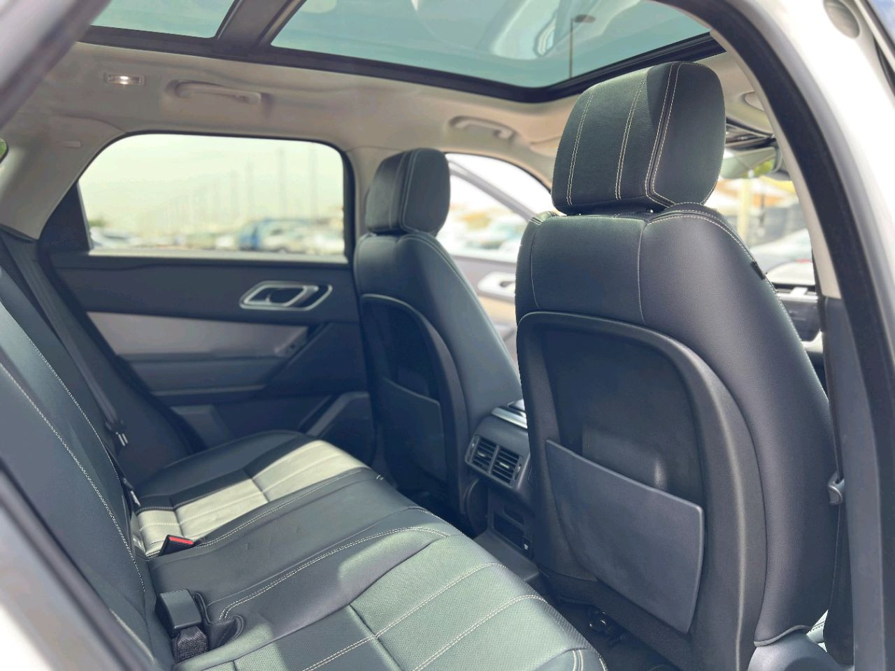 Range Rover VELAR - Image 8