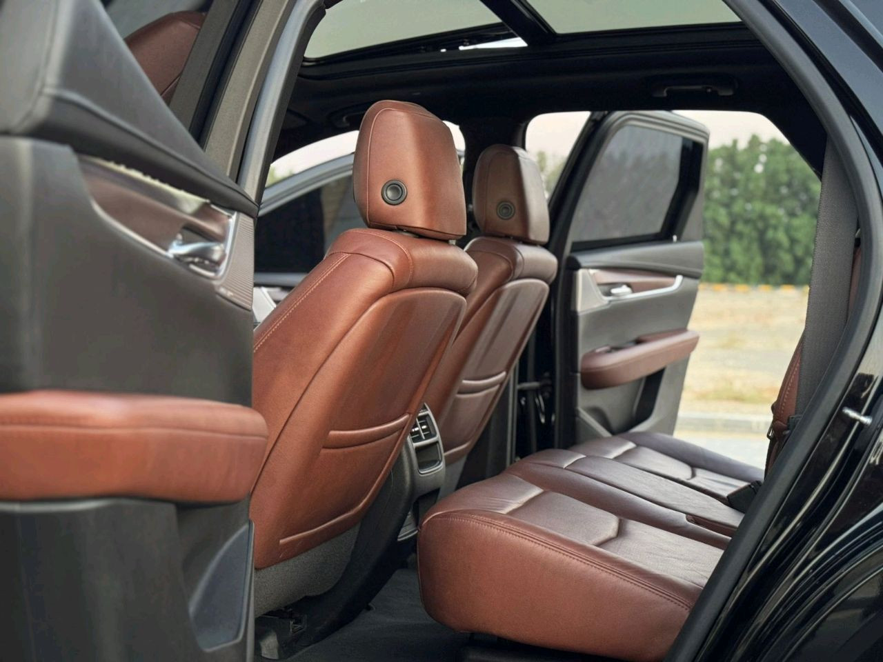 Cadillac XT5 - Image 8