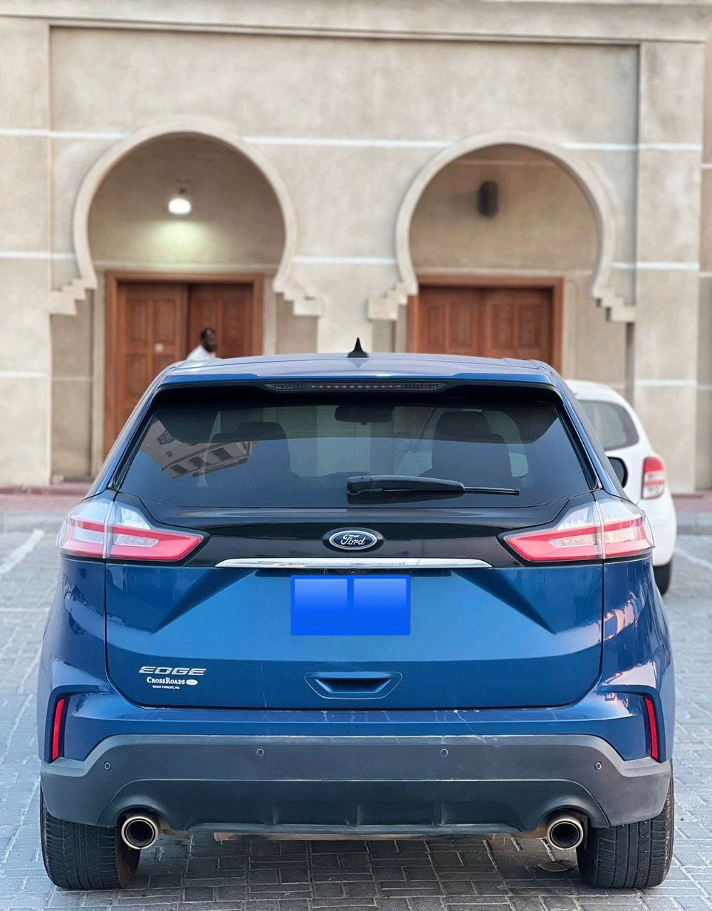 Ford Edge - Image 8