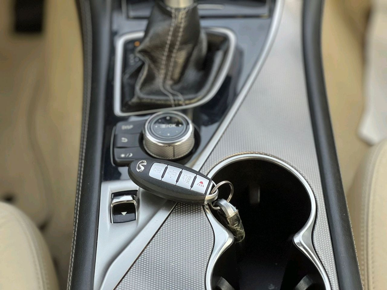 Infiniti Q50 - Image 5