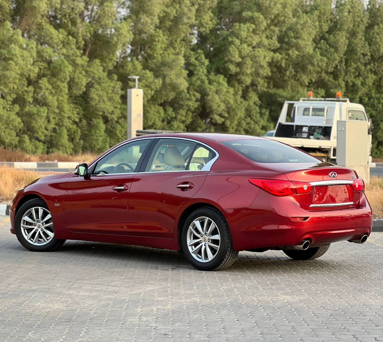 Infiniti Q50 - Image 12