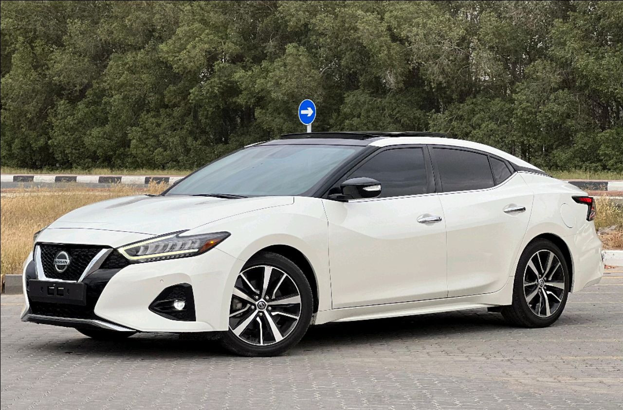 Nissan Maxima - Image 3