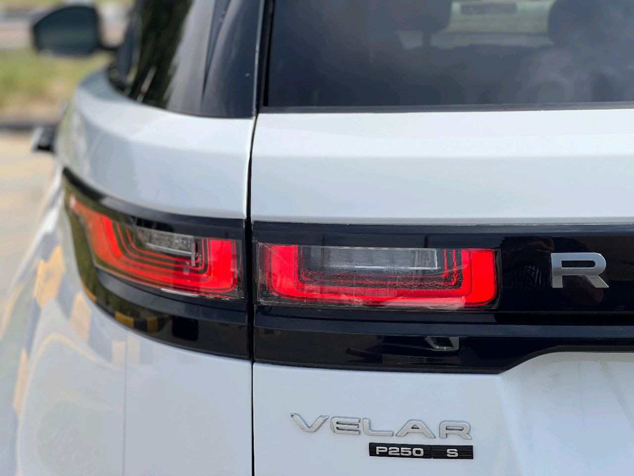 Range Rover VELAR - Image 9