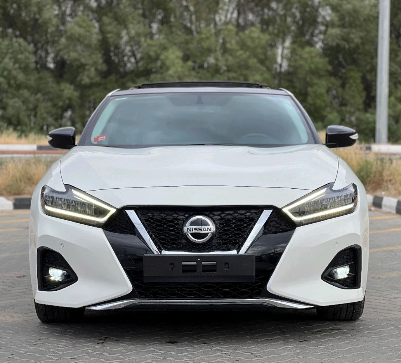 Nissan Maxima - Image 11
