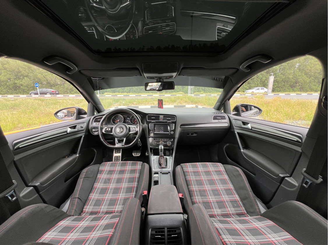 Volkswagen GTI - Image 11