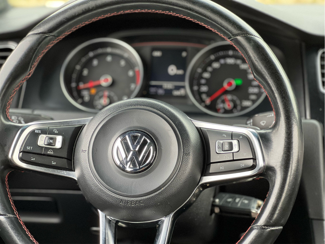 Volkswagen GTI - Image 14