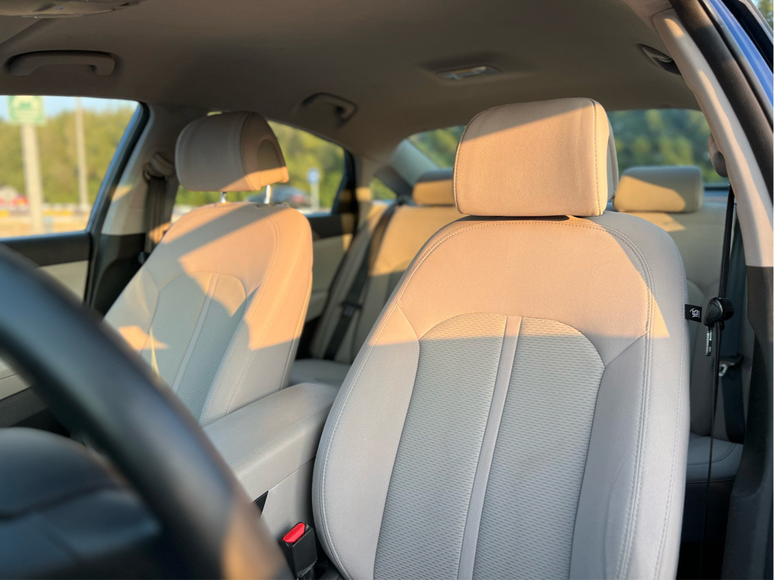 Hyundai Sonata - Image 11
