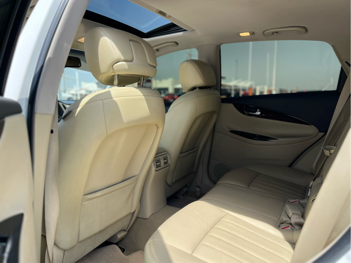 Infiniti QX50 - Image 16