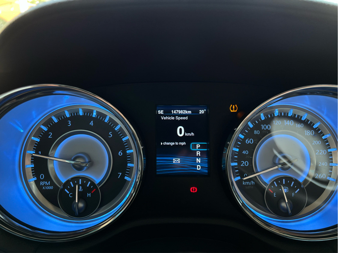 Chrysler 300M/300C - Image 10