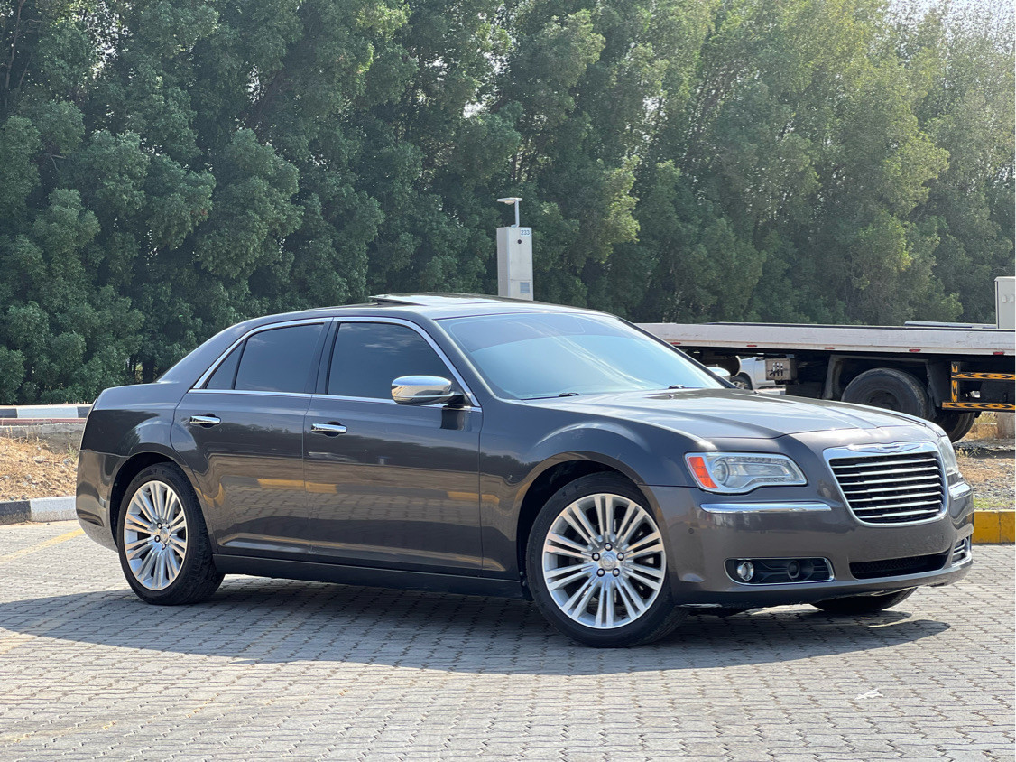 Chrysler 300M/300C - Image 4