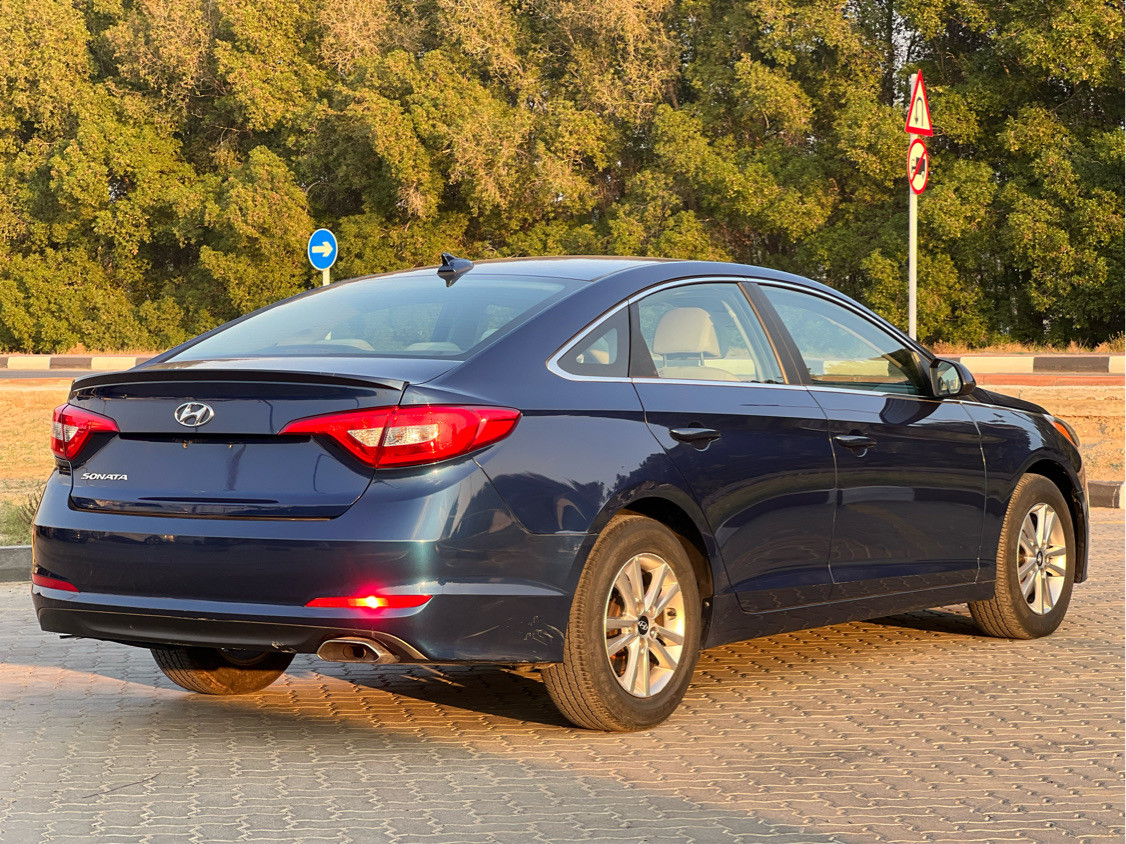 Hyundai Sonata - Image 8