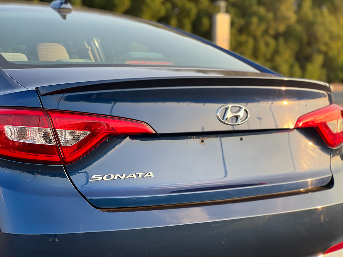 Hyundai Sonata - Image 7