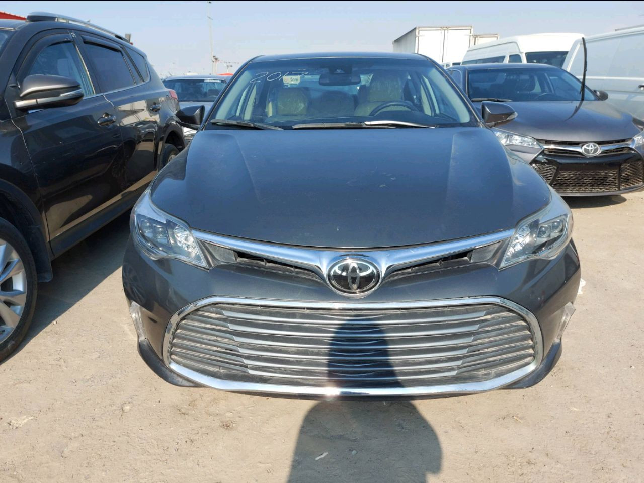 Toyota Avalon - Image 4