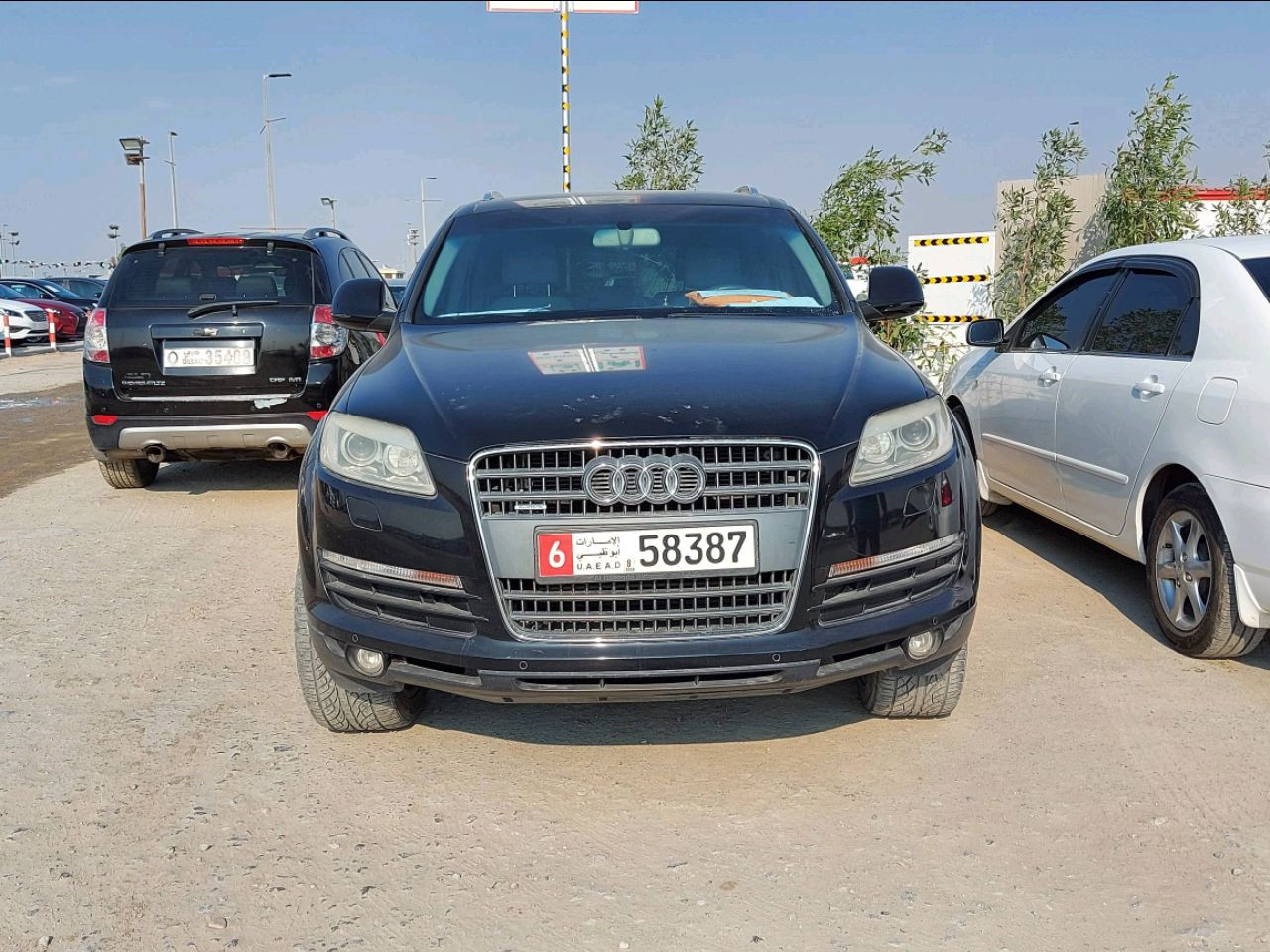 Audi Q7 - Image 2