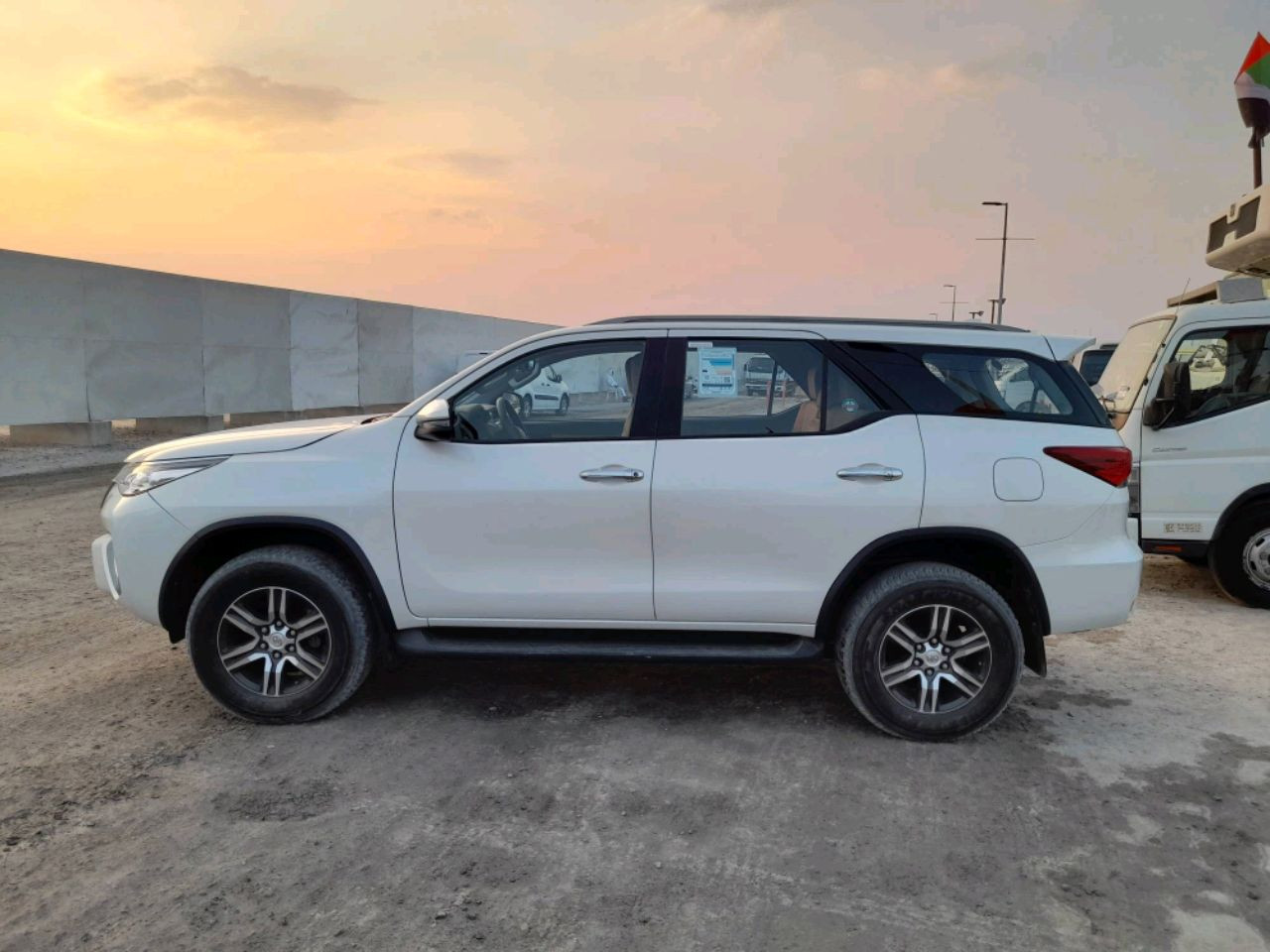 Toyota Fortuner - Image 3