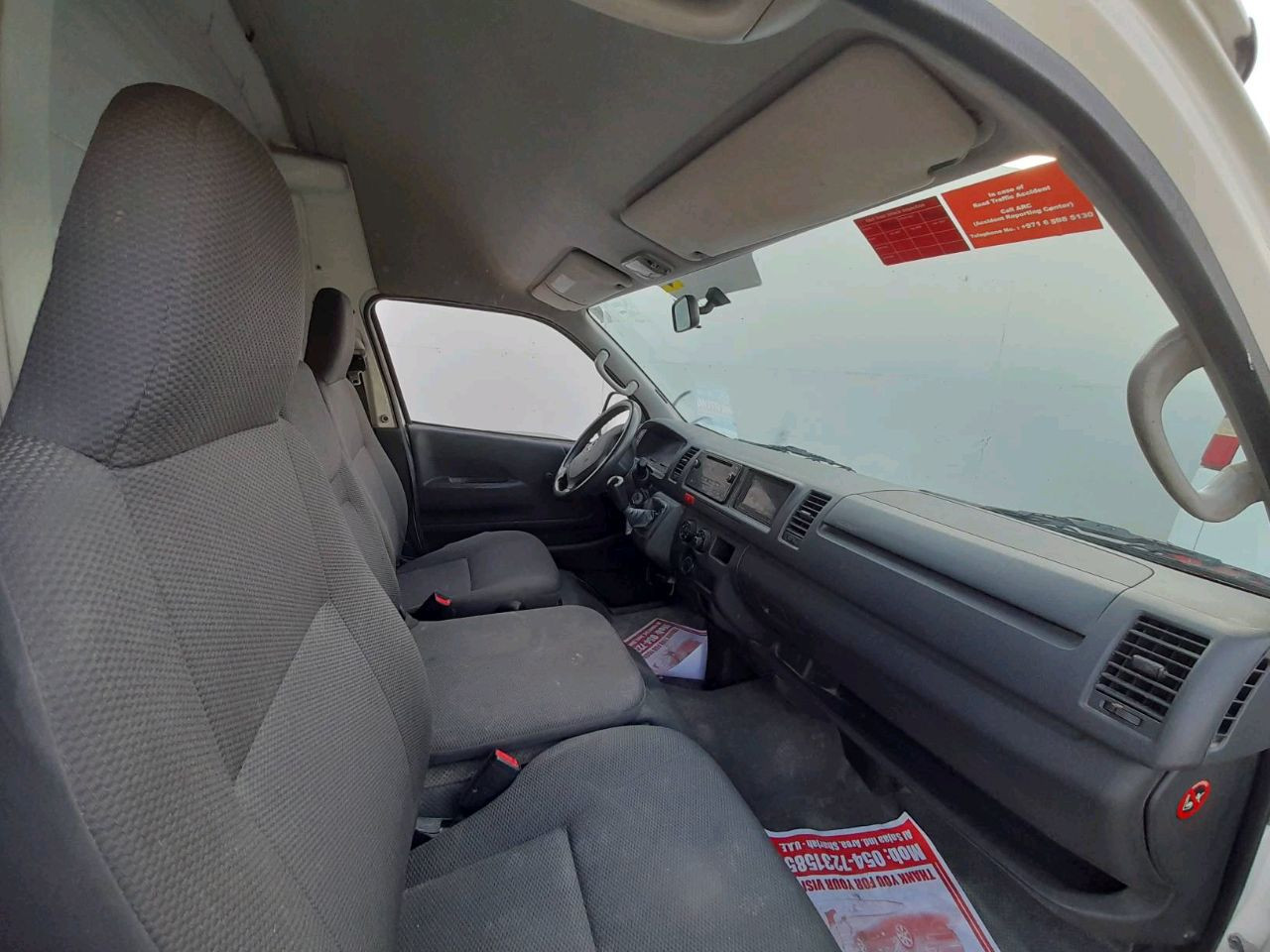 Toyota Hiace - Image 4