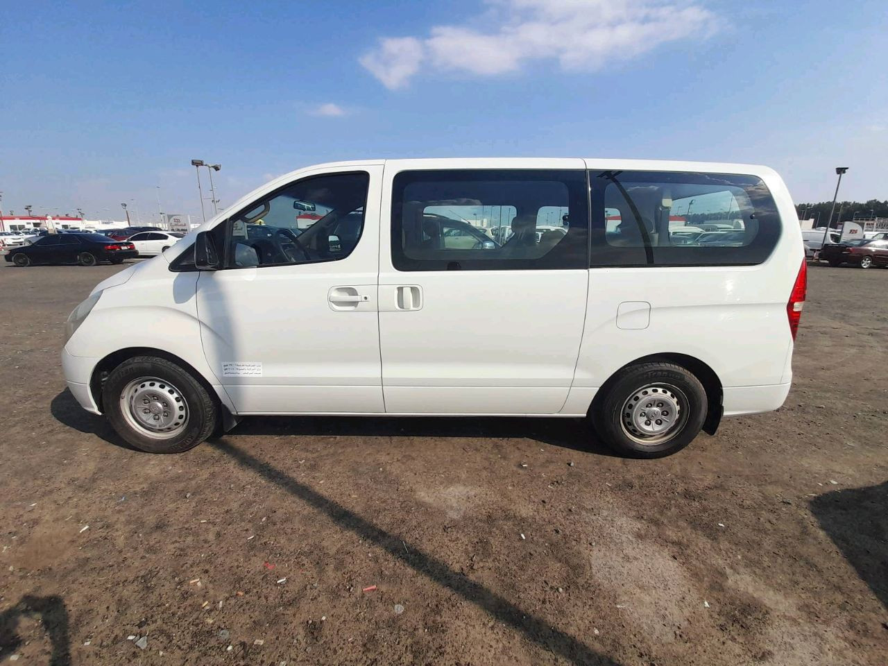 Hyundai H 1 - Image 2