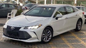 Toyota Avalon - Image 2