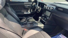 Ford Mustang - Image 9