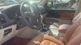Toyota Land Cruiser - Image 8
