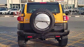 Toyota FJ Cruiser - Image 8