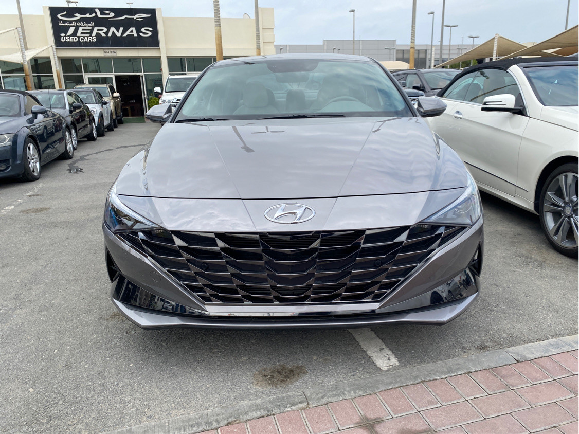 Hyundai Elantra - Image 3