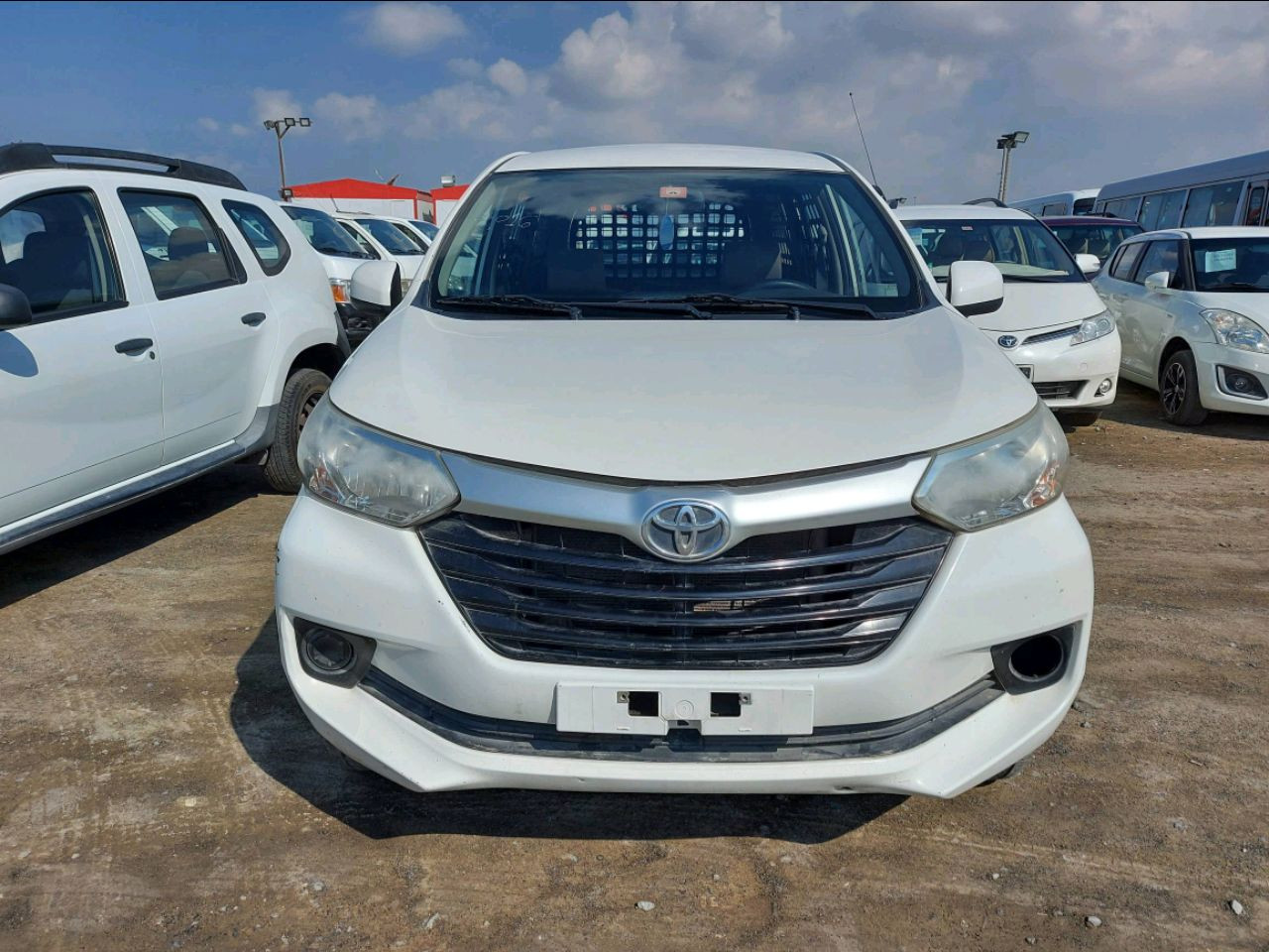 Toyota Avanza - Image 3